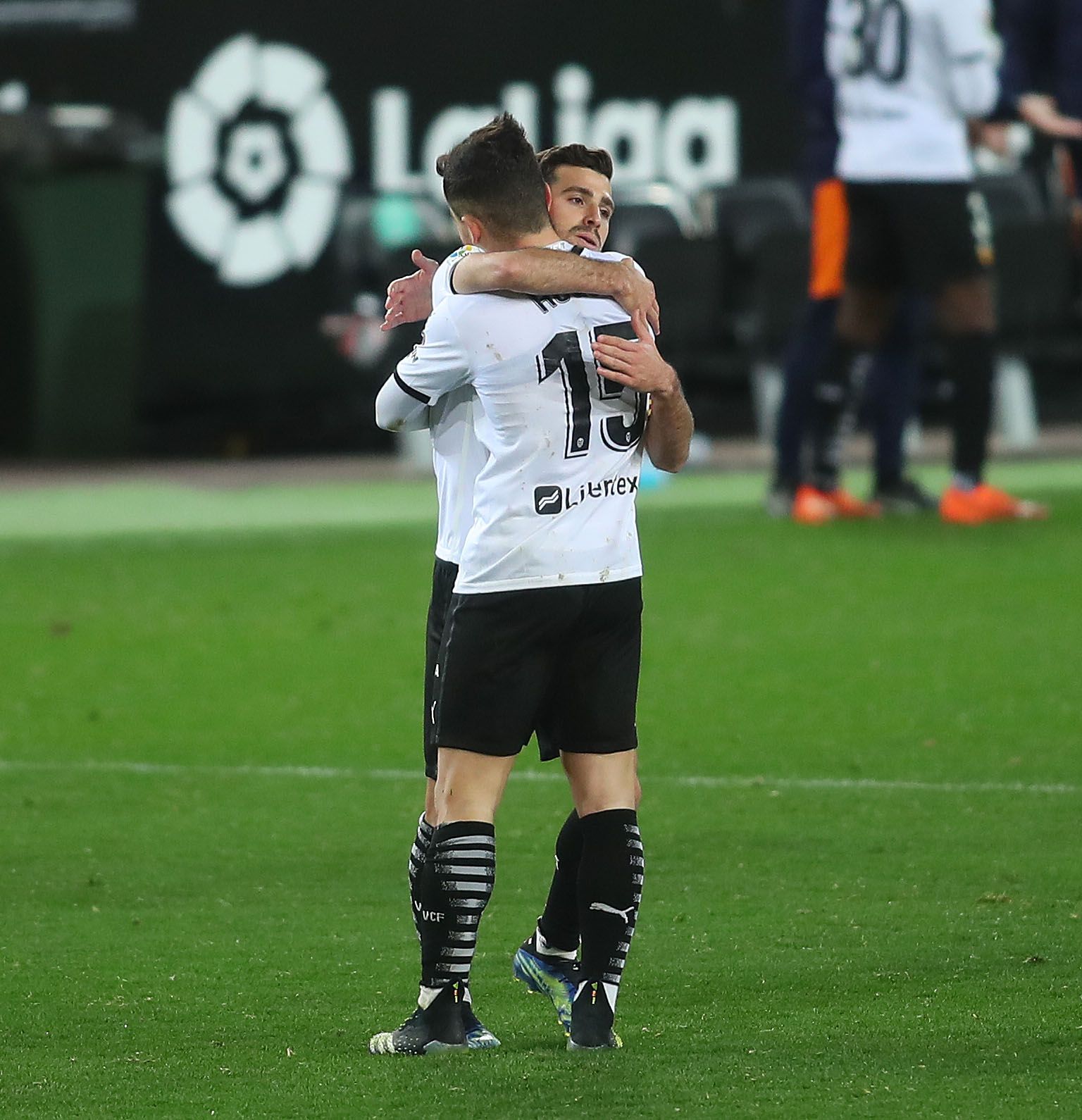 Las imágenes la victoria del Valencia CF frente al Elche