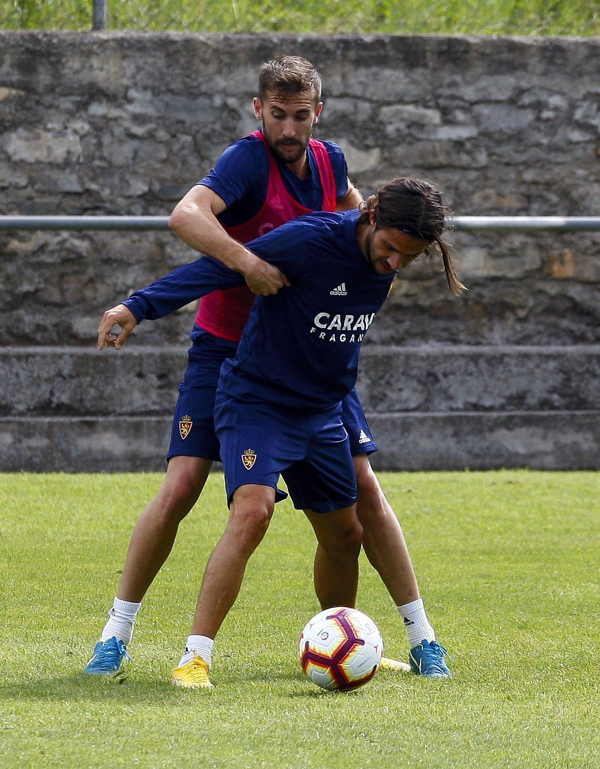 Primer entrenamiento del Real Zaragoza en Boltaña