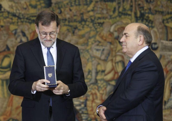 El presidente de Famadesa, Federico Beltrán, entre los galardonados.