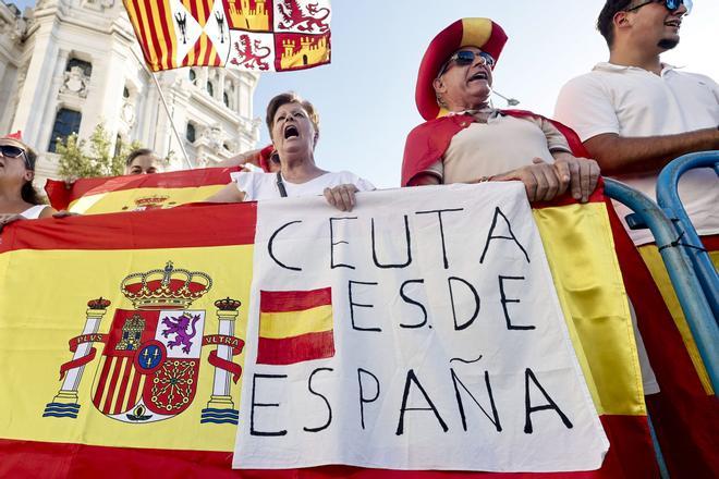 Las imágenes de las concentraciones en diferentes ciudades de España en apoyo a Ceuta