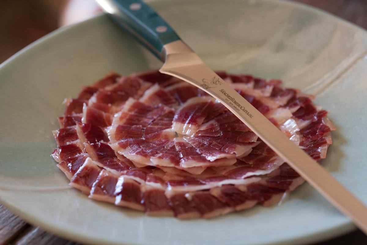 Este jamón de bellota 100% ibérico es sinónimo de calidad desde el origen.