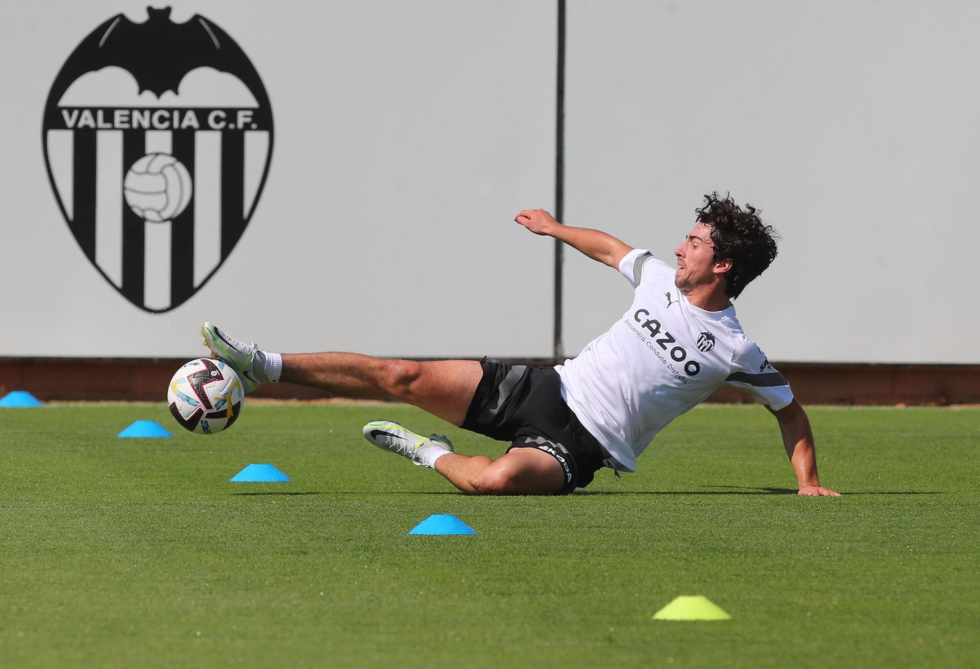 Las imágenes del entrenamiento de hoy del Valencia CF