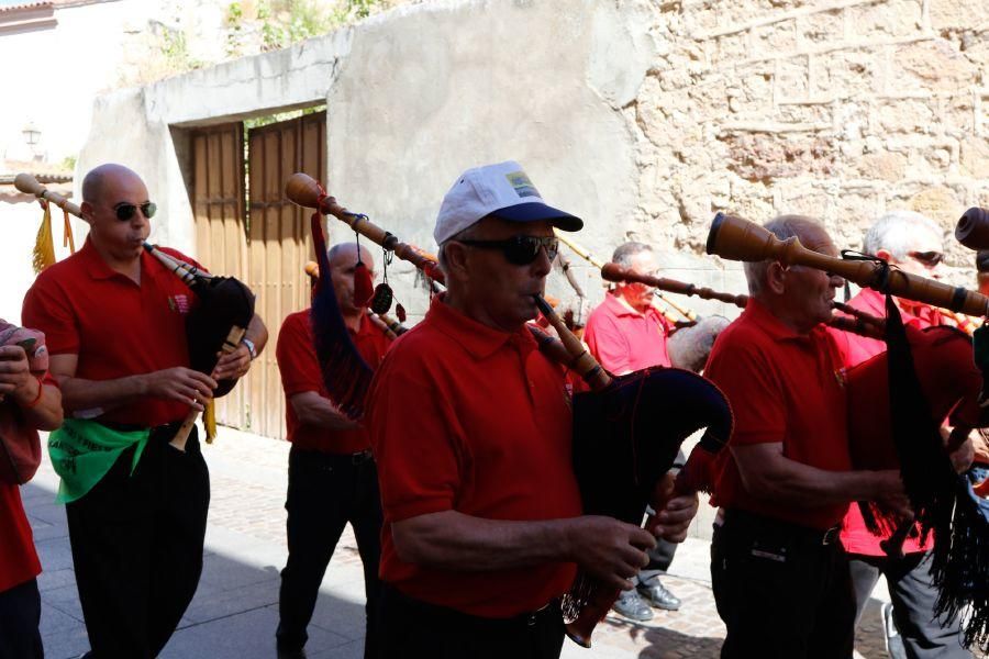 Pasacalles de la A. C. Tradición y Música Popular