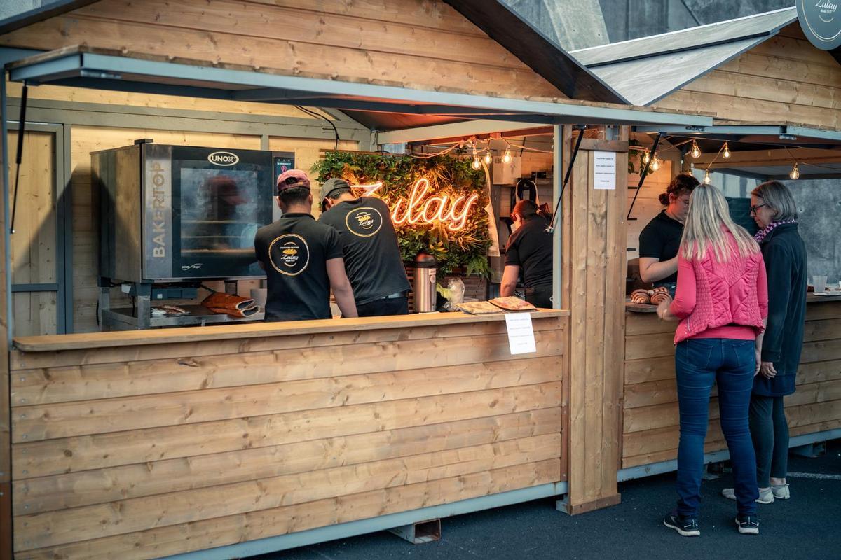 Una caseta de Zulay, en un evento gastronómico.