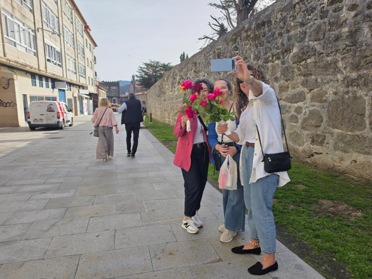 Ls rosas son uno de los símbolos representativos de Santa Rita.