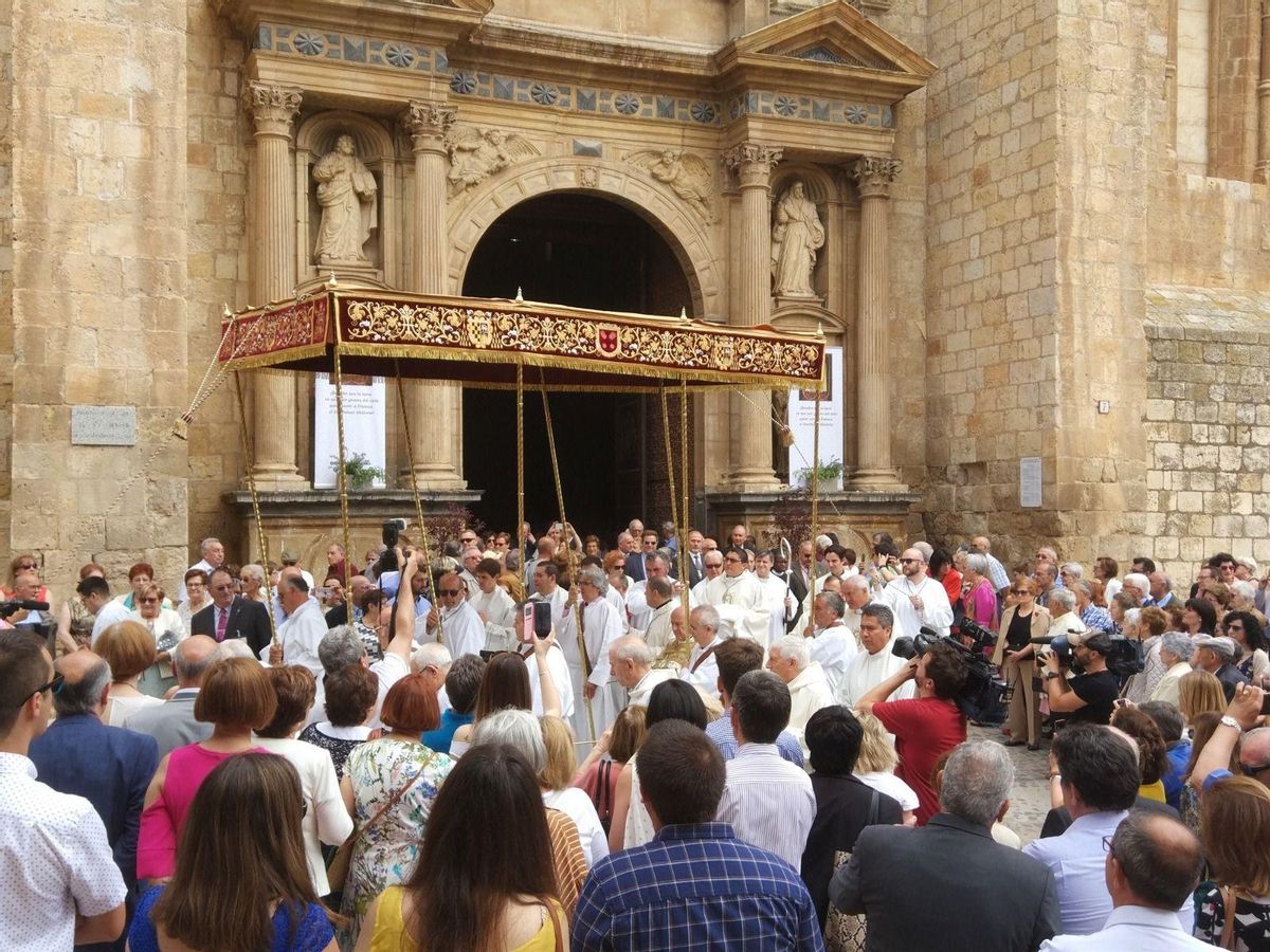 La procesión de los Sagrados Corporales es un gran reclamo.