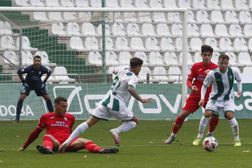 En imágenes el Córdoba B Castilleja