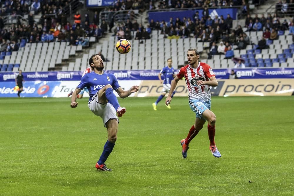 El partido entre el Real Oviedo y el Lugo, en imágenes