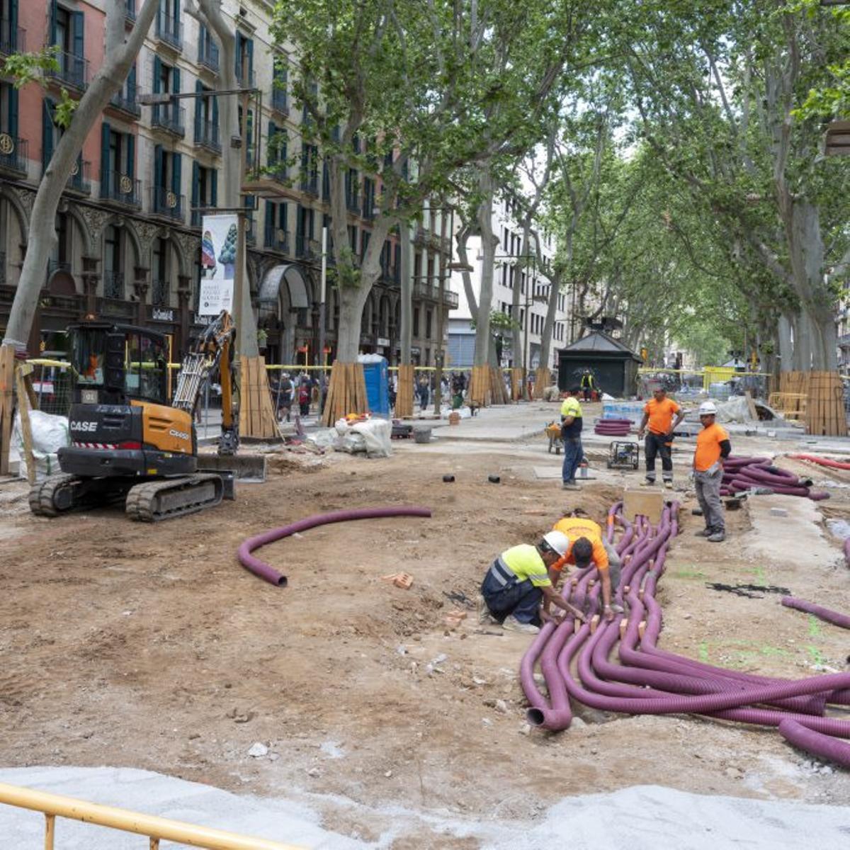 "El pintors de la Rambla ens sentim amenaçats per l'ajuntament"