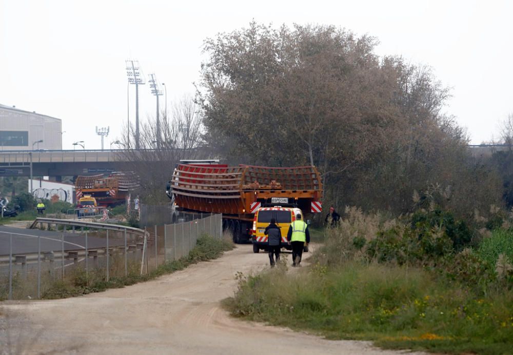 Última fase de la pasarela sobre el Guadalhorce