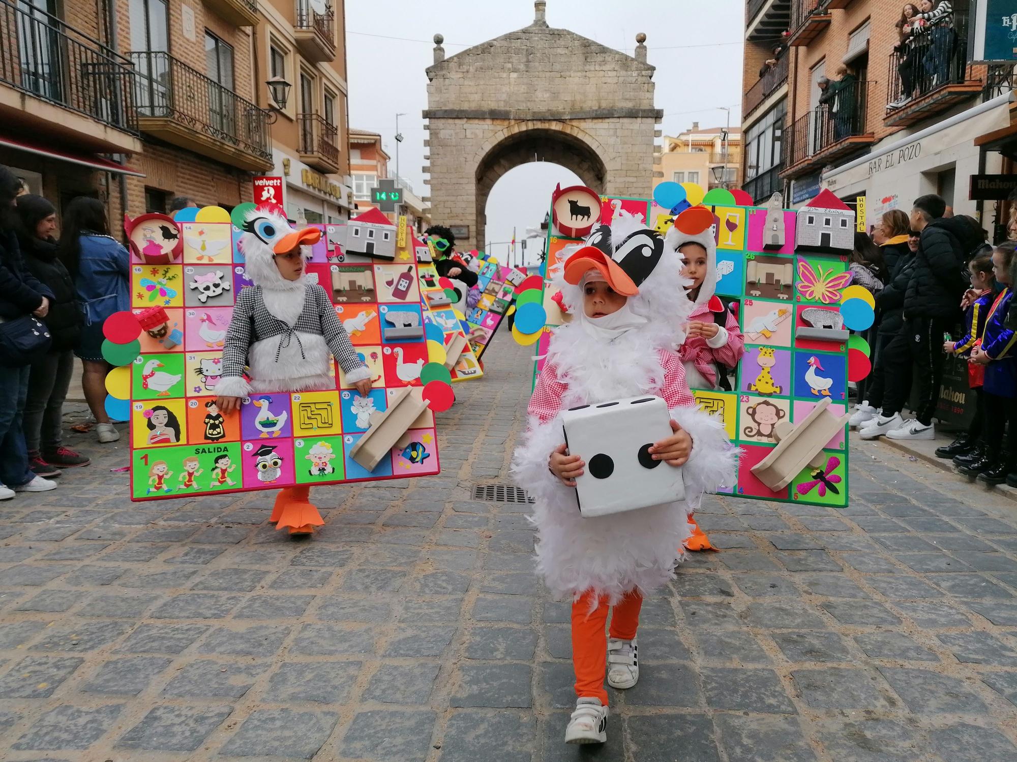 Toro presume de cantera en el desfile infantil de Carnaval