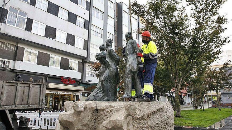 As Conchiñas recupera su estatua de los liberales