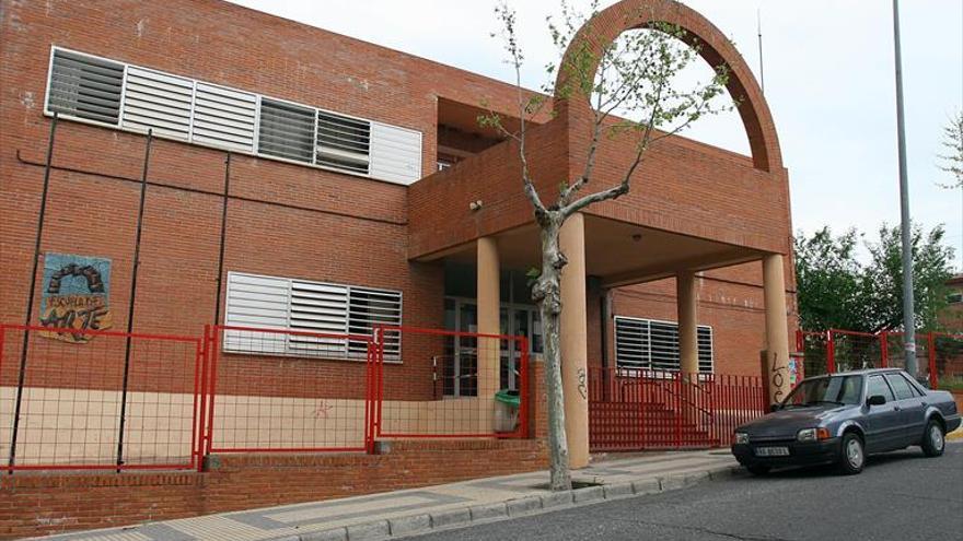 Educación invertirá más de 500.000 euros en reformar la escuela de arte