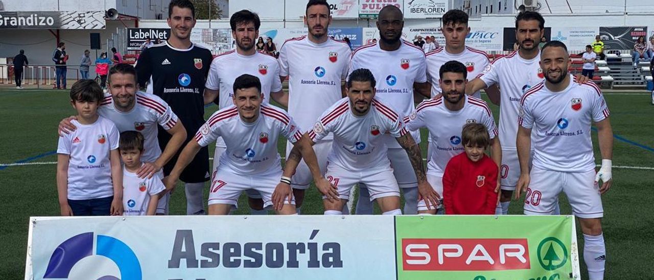 Equipo del Llerenense, uno de los equipos que luchará por el 'playoff'.