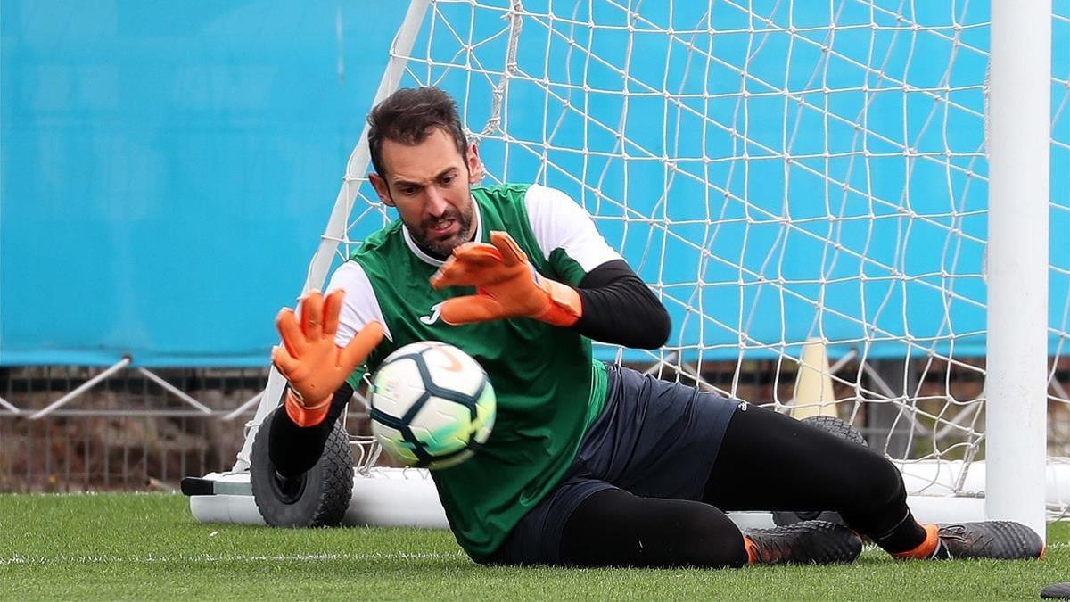 Diego López, en un entrenamiento de esta semana.