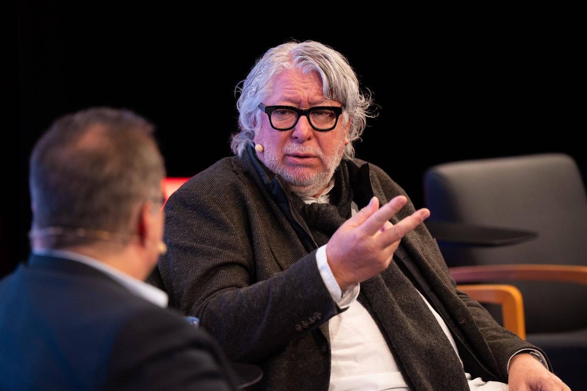 Antonio Balmón, vicepresidente ejecutivo del AMB, conversa con el director de EL PERIÓDICO, Albert Sáez.