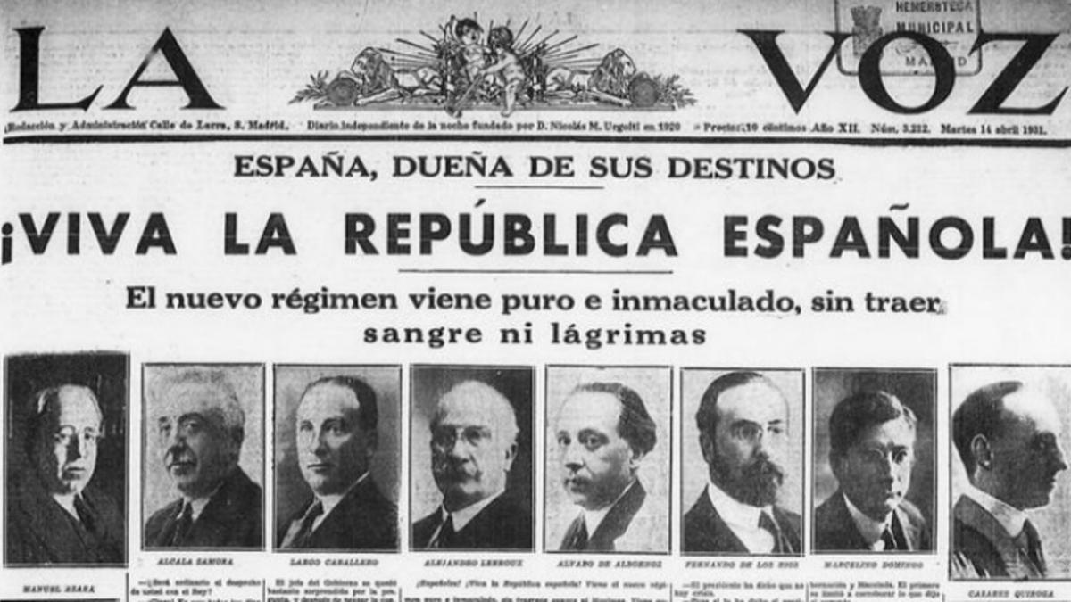 Portada del diario 'La Voz' del 14 de abril de 1931 que el socialista José Antonio Pérez Tapias ha colgado en Twitter.