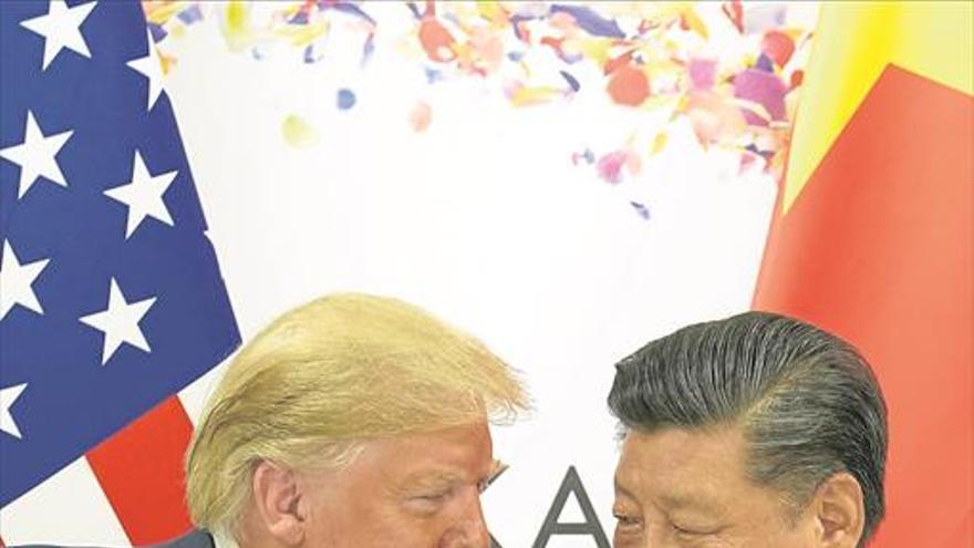 Trump ordena a las empresas de EEUU dejar de fabricar en China