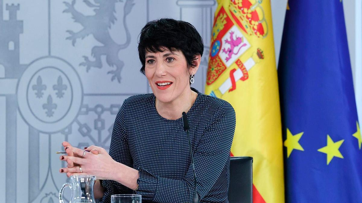 Las amas de casa asturianas  ya pueden solicitar la nueva pensión de 500 euros: solo 2 requisitos