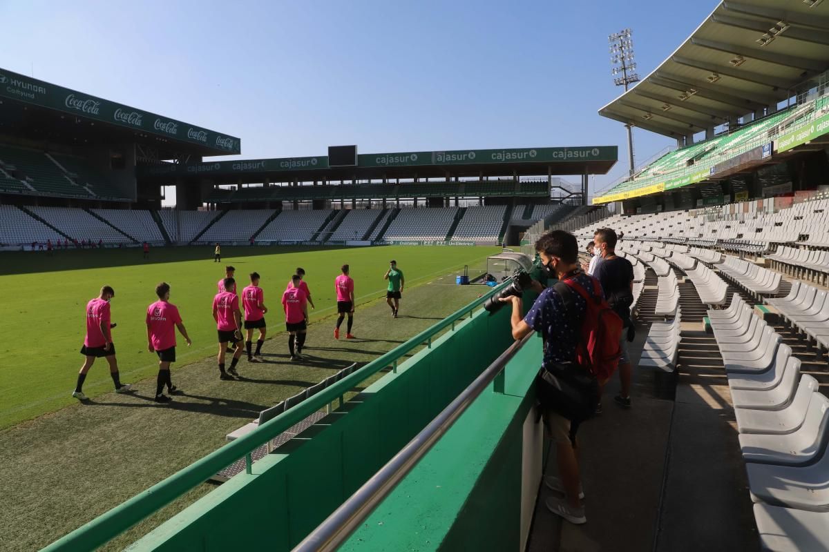 El Córdoba CF vuelve a jugar en El Arcángel