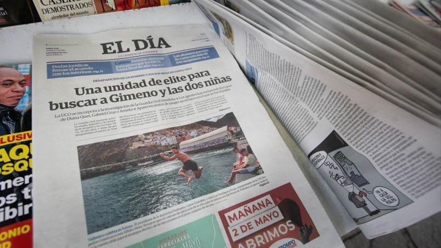 Imagen de varios ejemplares de la edición de ayer de El Día-La Opinión de Tenerife.
