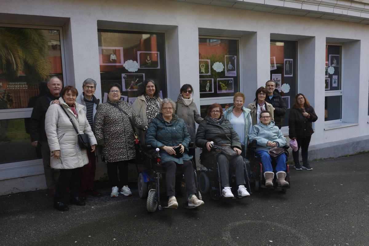 Inauguración de la exposición "Sueña a lo grande ¡Vive sin límites!" en la Factoría Cultural de Avilés.