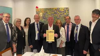 Luis Padín, Caballero de Honor de la Cofradía do Centolo Larpeiro