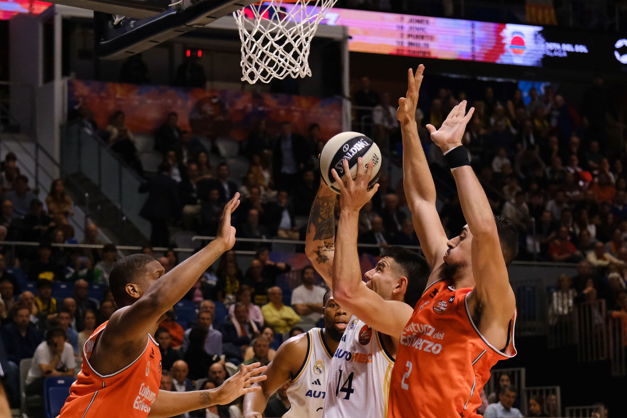 Real Madrid - Valencia Basket, semifinal de la Copa del Rey de 2024.