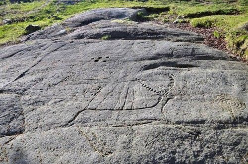 Petroglifos en Galicia: Arte sobre piedra en Campo Lameiro