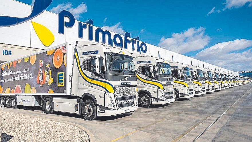 Primafrio incorpora quince camiones Volvo FH Electric