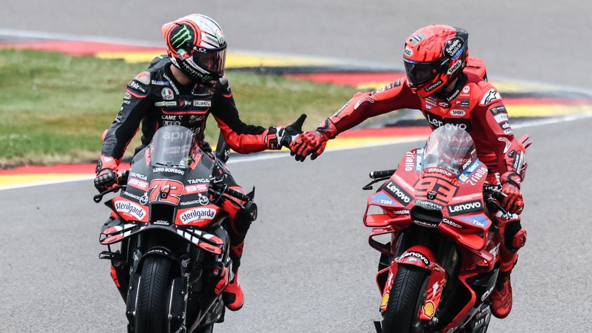 Marc Márquez y Marco Bezzecchi han protagonizado alguna que otra confrontación en los últimos años