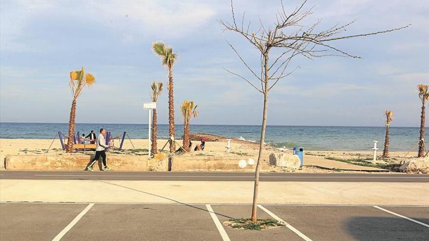 Almassora alquilará solares en la costa para habilitar párkings