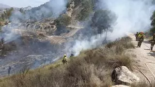 Dos incendios simultáneos movilizan a Bomberos y servicios de Emergencias en Murcia y Lorca