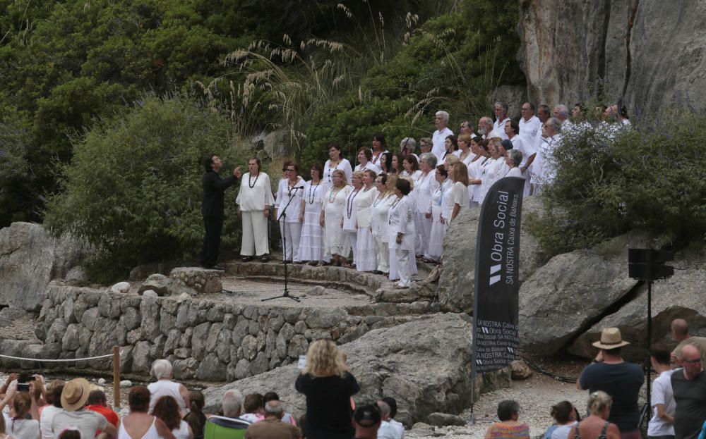 Konzert im Torrent de Pareis: Chorklänge in der Felsenschlucht