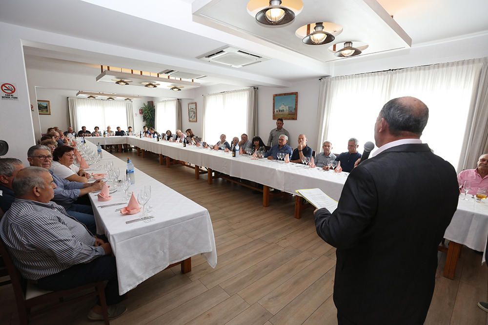 Homenaje a los apicultores más veteranos de Ibiza