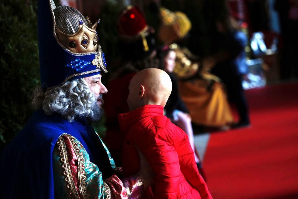 Recepción a los Reyes Magos en el Teatro Campoamor