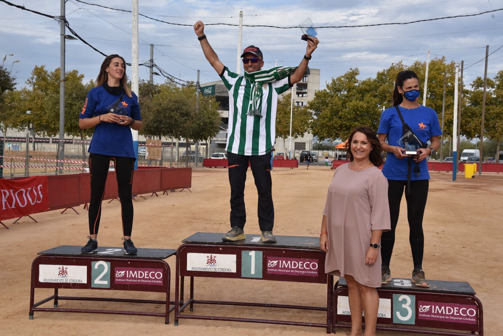 Uno de los podios de la prueba hípica, en el que estuvo representado el Córdoba CF.