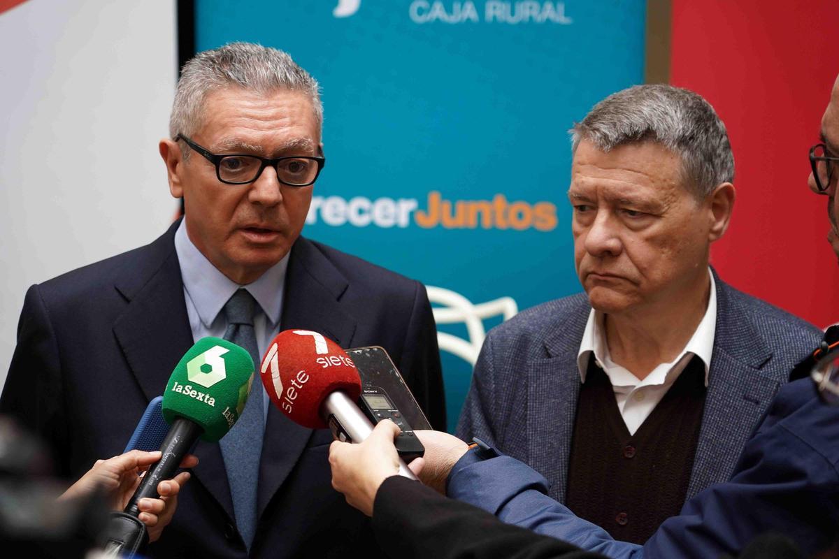 Alberto Ruiz-Gallardón y Jordi Sevilla.