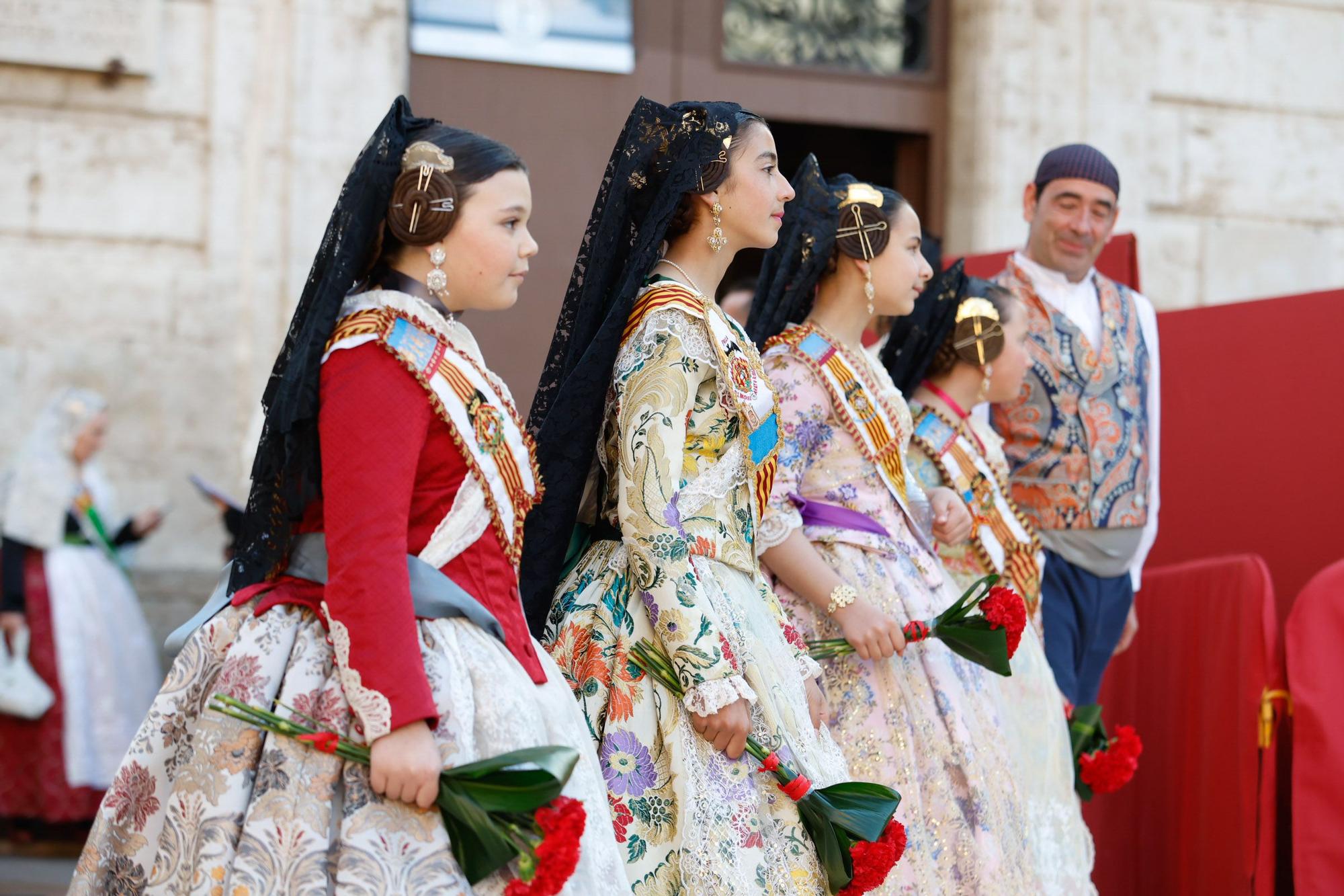 Búscate en el primer día de la Ofrenda en la calle San Vicente entre las 17:00 y las 18:00