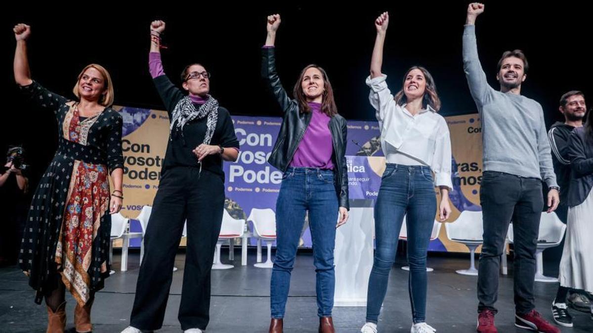 La diputada de Podemos, Noemí Santana, la coordinadora de Podem Catalunya, Conchi Abellán, la secretaria general de Podemos y ministra de Derechos Sociales y Agenda 2030 en funciones, Ione Belarra, la secretaria de Acción de Gobierno de Po.