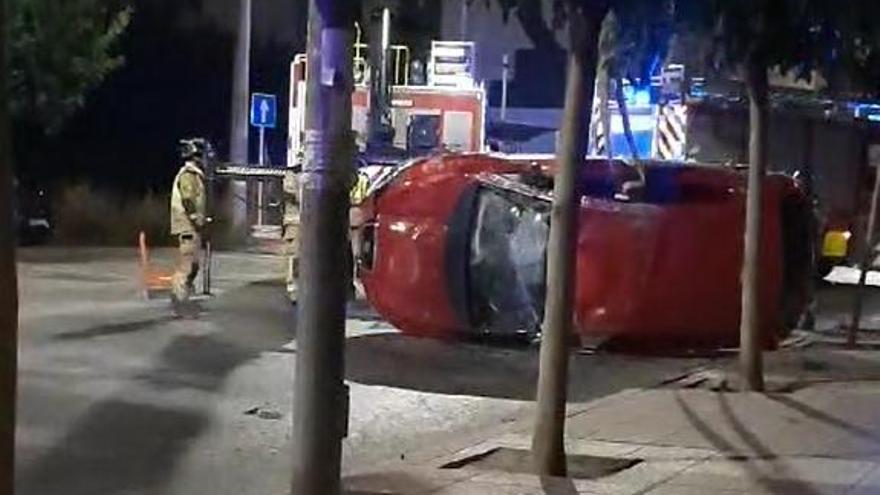 Herido al estrellar su coche en Murcia