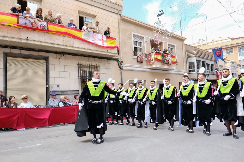 Se trata de una de las manifestaciones festivas más antiguas de la provincia, que se remonta a 1694 y que se cerró anoche con la procesión de San Bonifacio