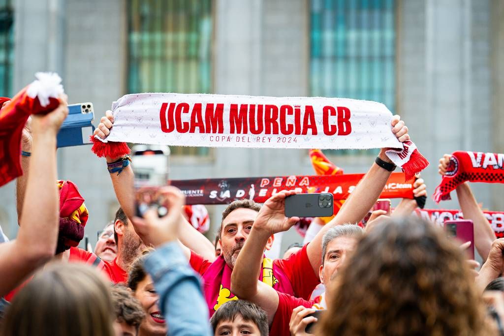 Las imágenes del Real Murcia-UCAM Murcia, primer partido de la final de la ACB