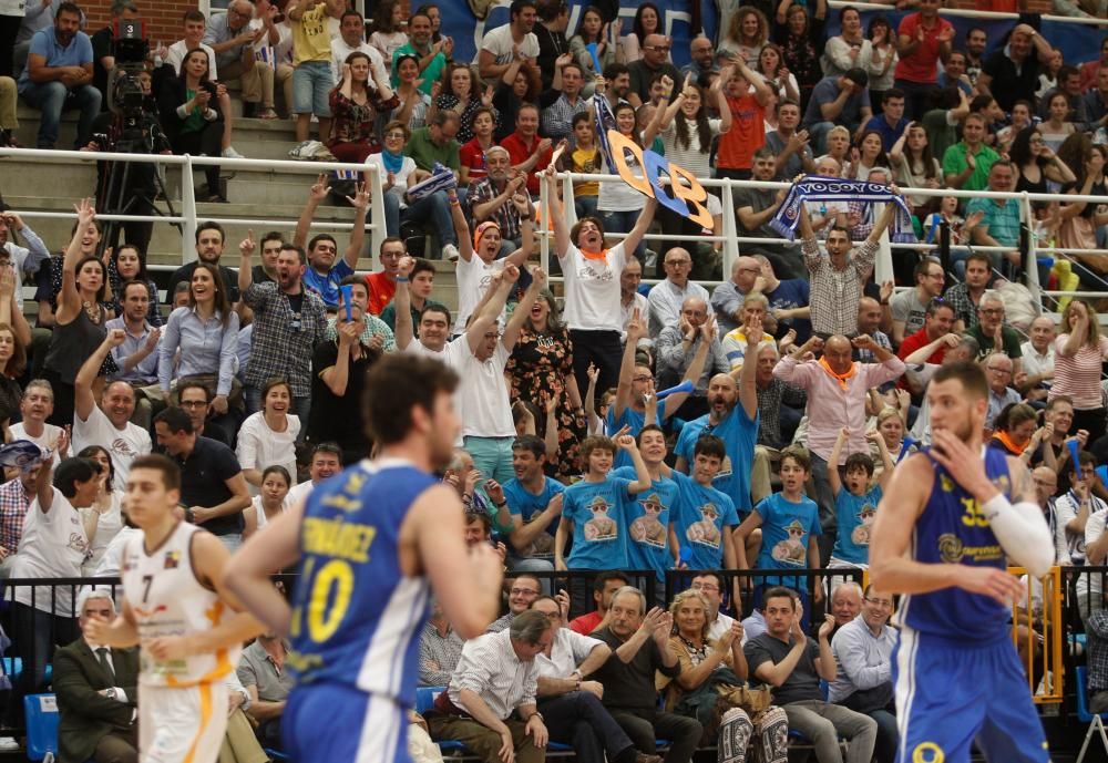 El Oviedo Baloncesto vence al Ourense en Pumarín