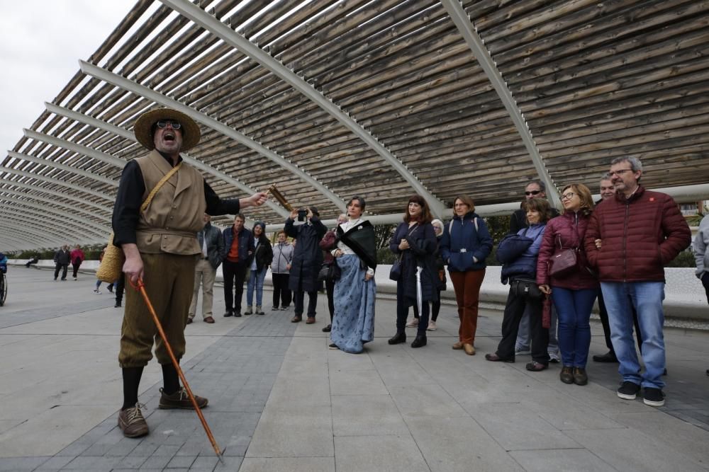 Ars Creatio rememoró este fin de semana con un recorrido teatralizado por Torrevieja el 190 aniversario del terremoto que asoló la comarca de la Vega Baja el 21 de marzo de 1829. Horas después de la r