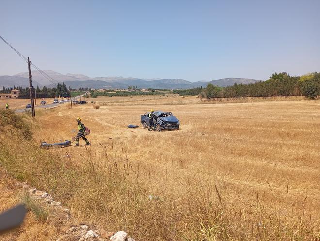 Un hombre de 57 años muere al volcar un coche entre Muro y sa Pobla