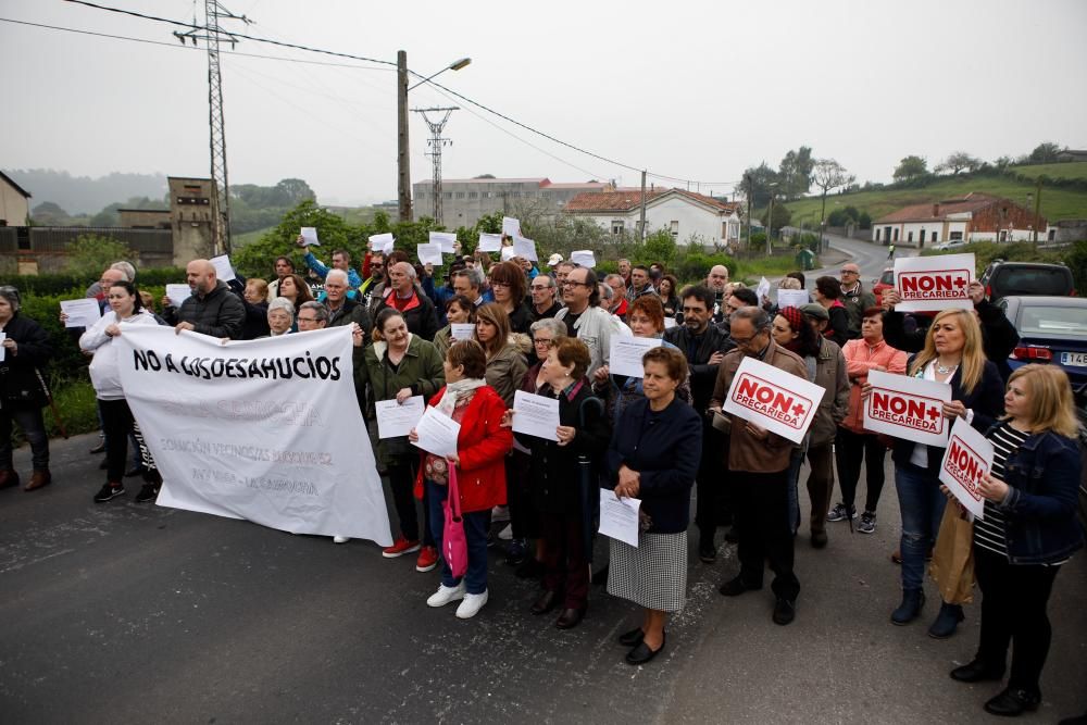 Protesta por los desahucios en La Camocha