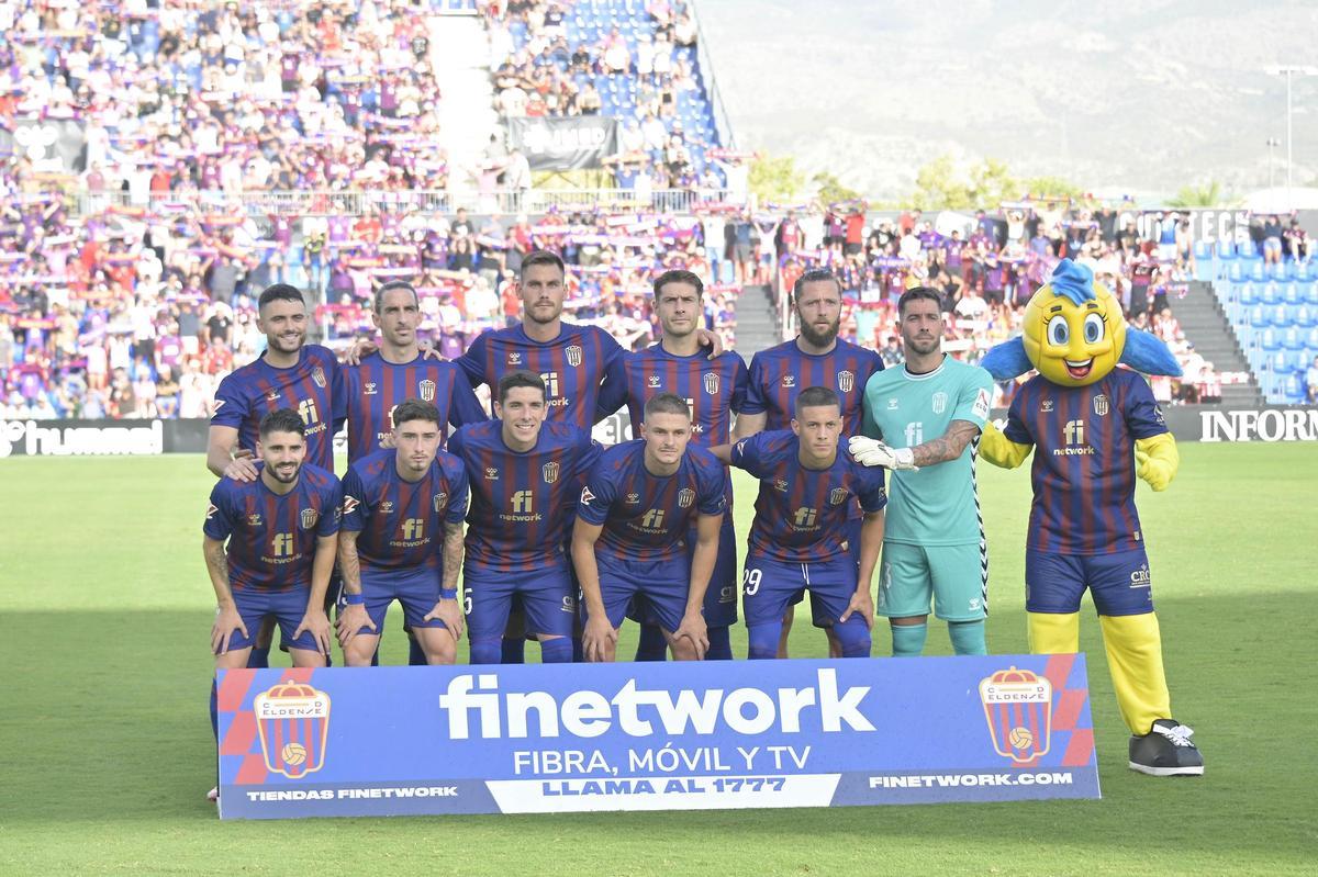 Victoria de Primera del Eldense ante el Almería (1-0)