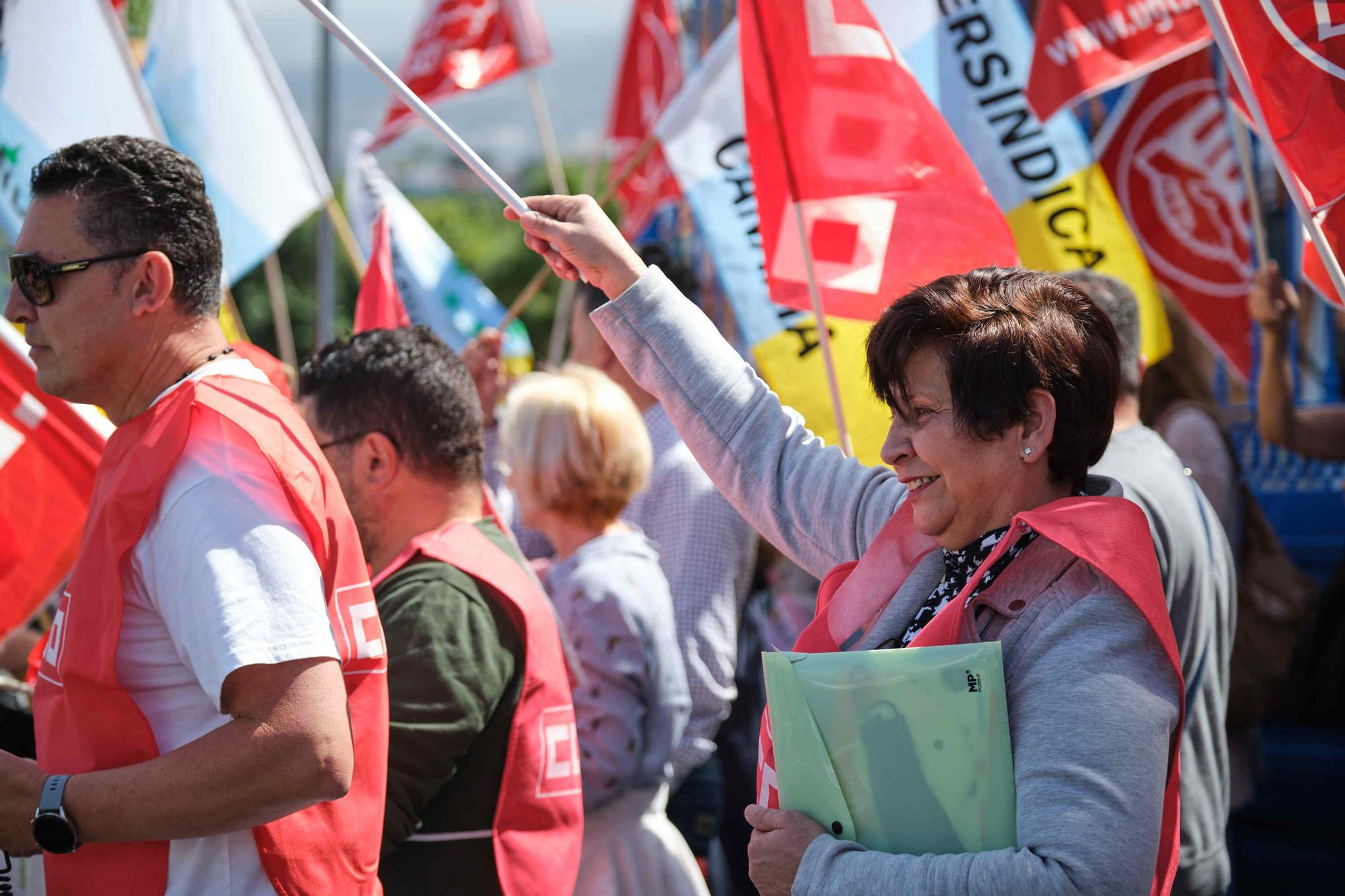 Protesta trabajadores del Hogar Santa Rita