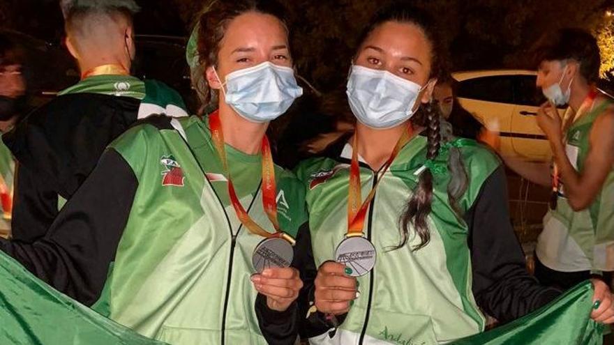 Antonio Mármol y Natalia Álvarez, plata nacional sub 18 con Andalucía.